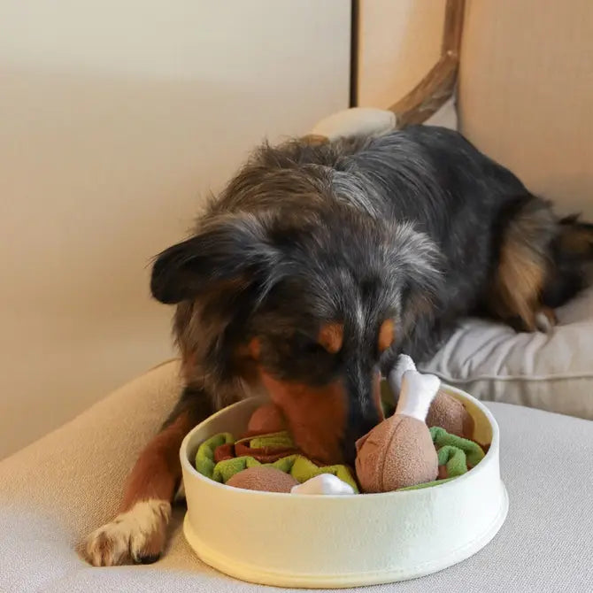 Chicken n' gravy Snuffle Bowl